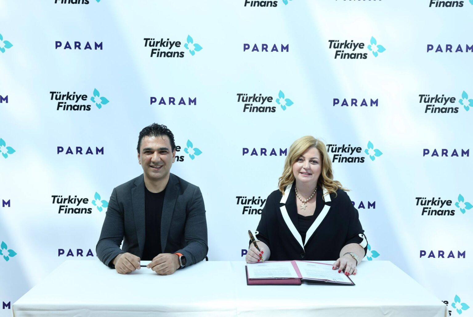 Türkiye Finans, Param altyapısı ile Sanal ve Cep POS Entegrasyonu Sağlayacak Türkiye Finans Katılım Bankası üye işyerleri, Param altyapısını kullanarak Cep POS ve Sanal POS entegrasyonunu kolayca yapabilecek